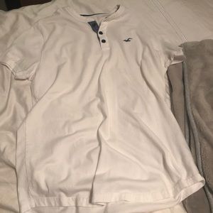 Men’s Hollister Shirt